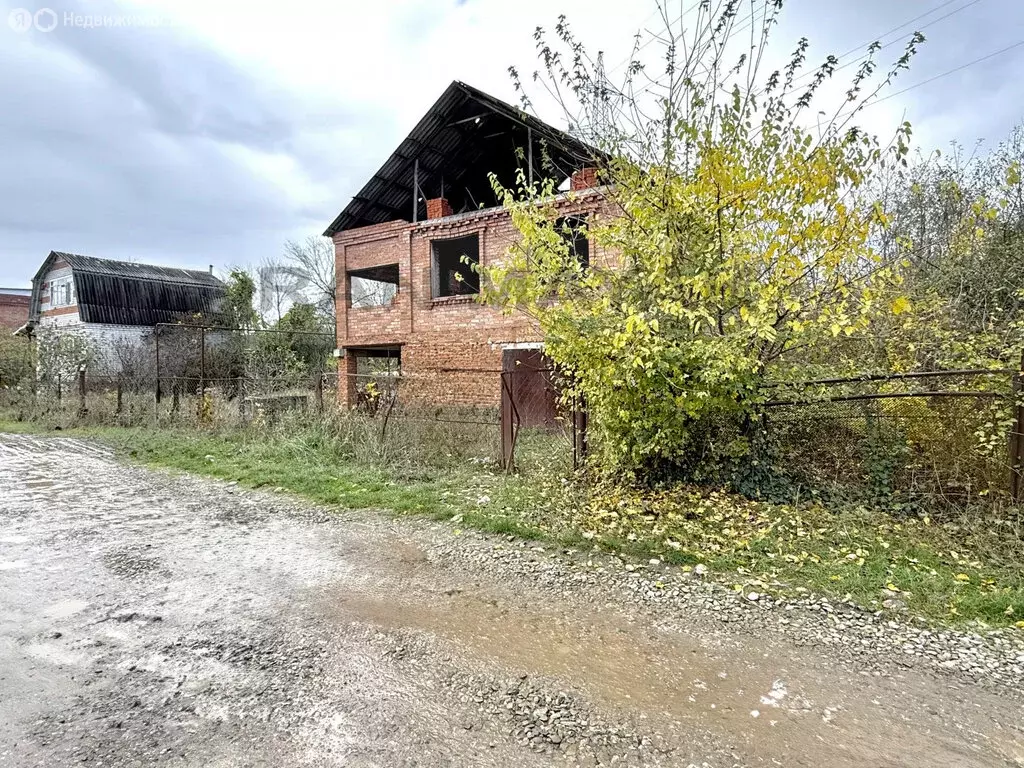 Дом в Майкоп, 22-й проезд, 32 (100 м) - Фото 1