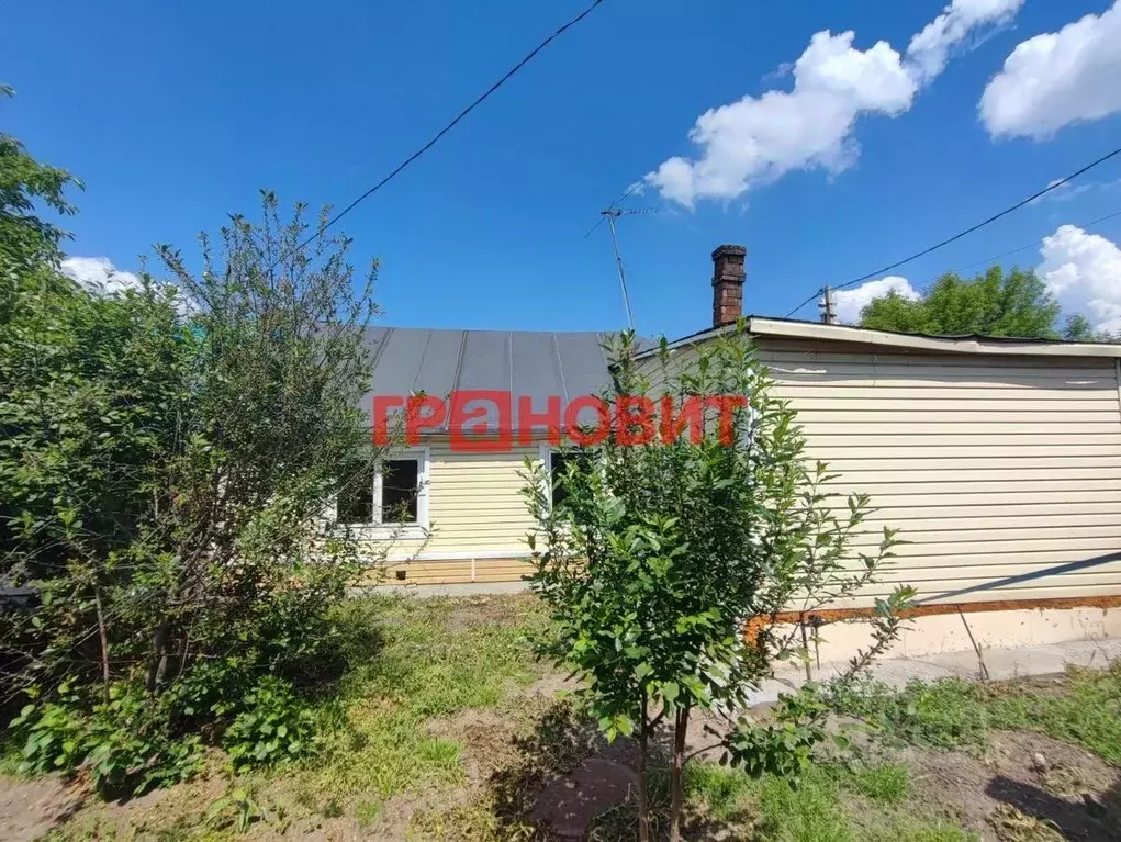 Дом в Новосибирская область, Новосибирск Олимпийская ул., 15 (98 м) - Фото 1