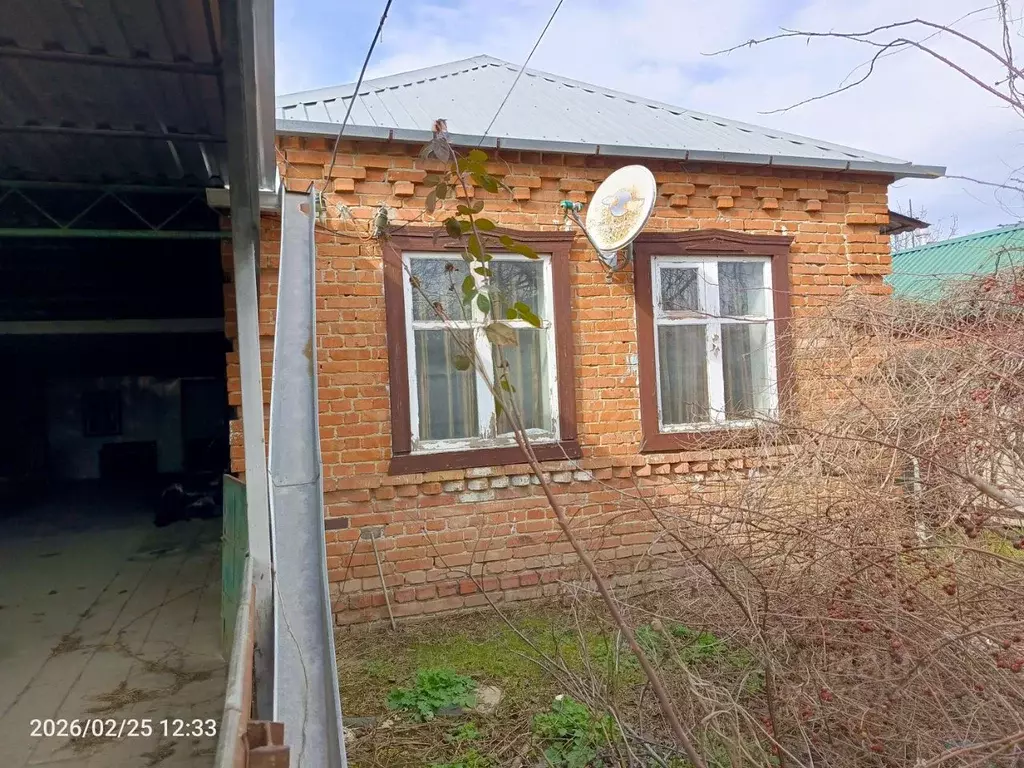 Дом в Краснодарский край, Кореновский район, Платнировское с/пос, ... - Фото 1