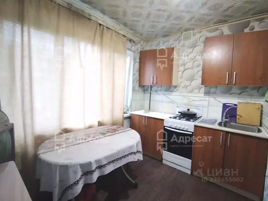 2-к кв. Волгоградская область, Волгоград ул. Автомобилистов, 6 (42.0 ... - Фото 1