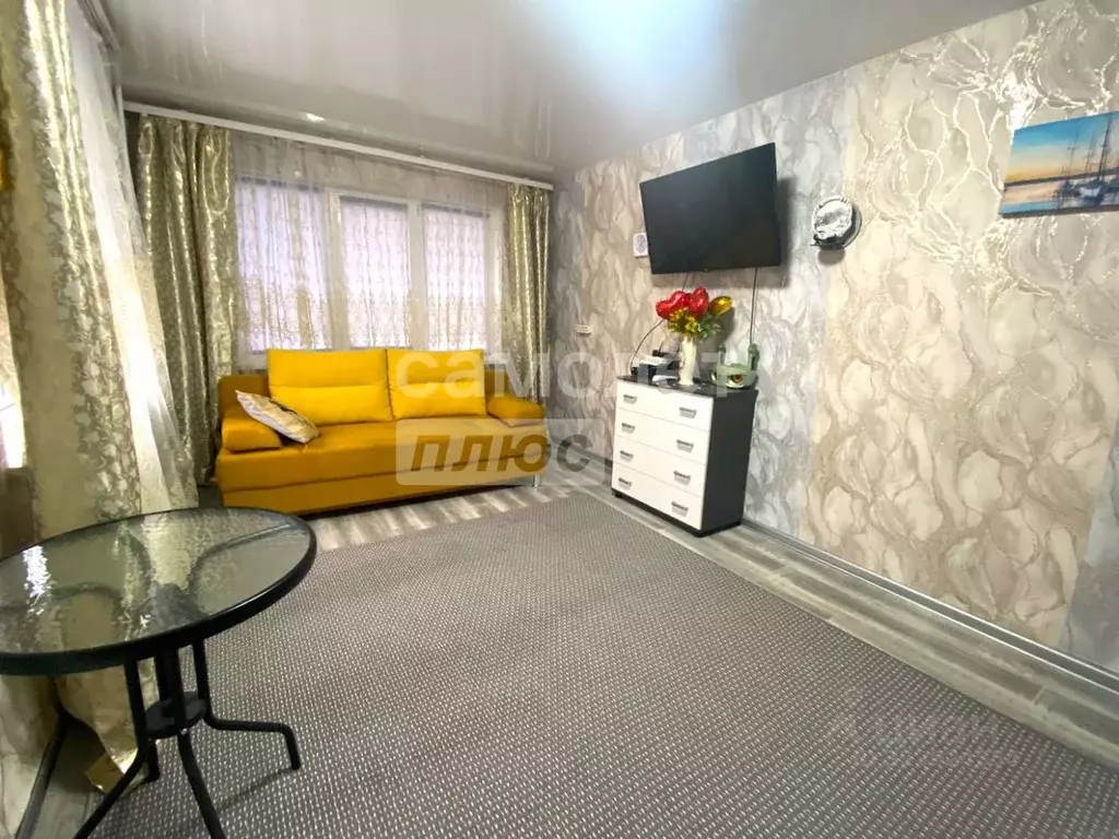 1-к кв. Омская область, Омск просп. Космический, 75 (29.0 м) - Фото 2