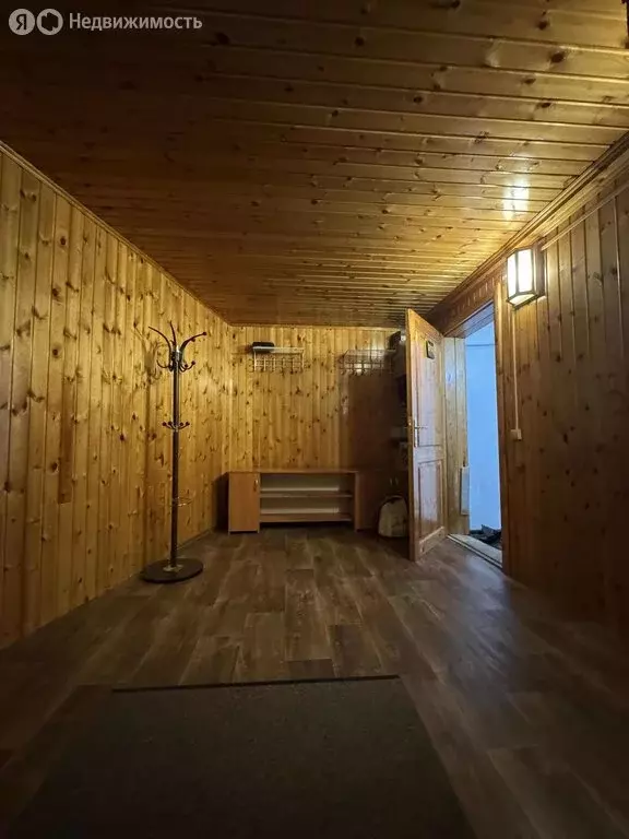 Дом в Якутск, улица Пилотов (200 м) - Фото 1