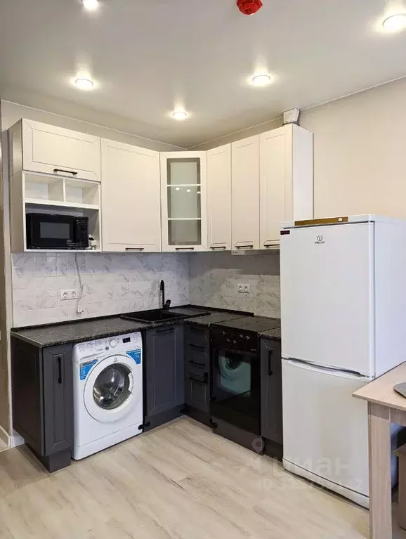 Студия Кемеровская область, Кемерово просп. Притомский, 25 (27.0 м) - Фото 2