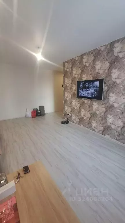 2-к кв. Кемеровская область, Кемерово ул. Веры Волошиной, 38А (55.6 м) - Фото 1