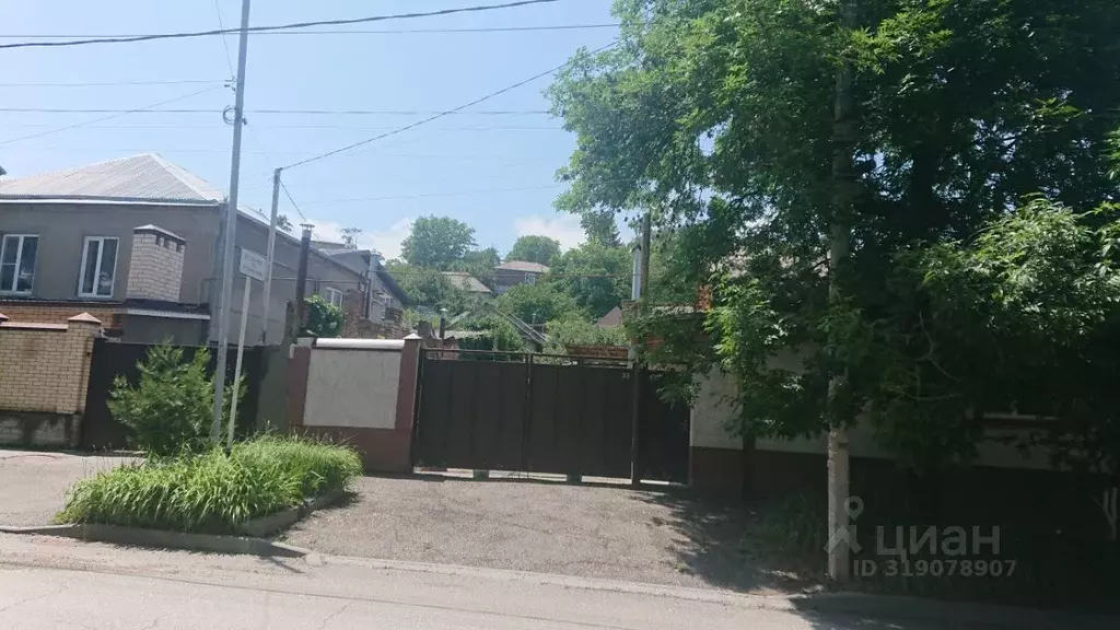 Дом в Ставропольский край, Кисловодск ул. Умара Алиева, 33 (90 м) - Фото 0