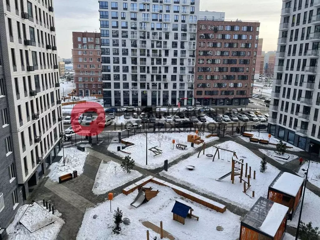 Студия Тюменская область, Тюмень ул. Новоселов, 105 (25.2 м) - Фото 1