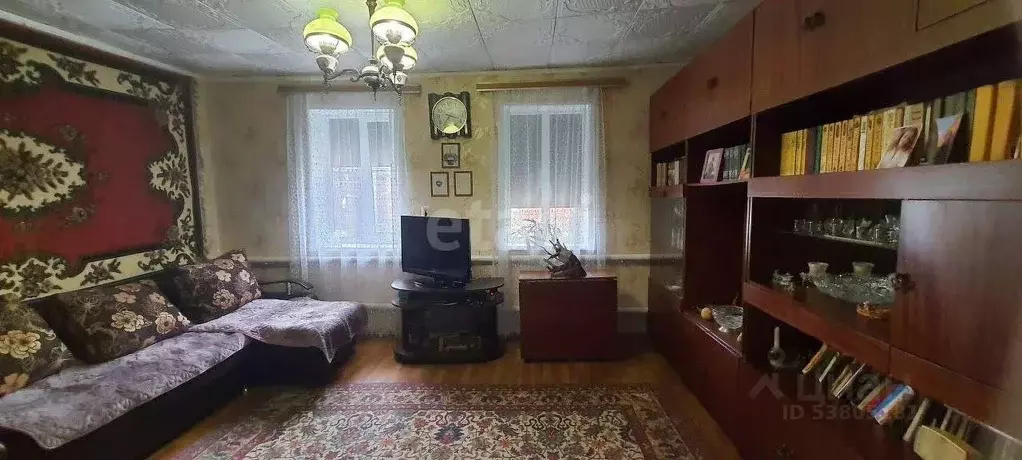 Дом в Ростовская область, Шахты пл. Ленина (60 м) - Фото 1