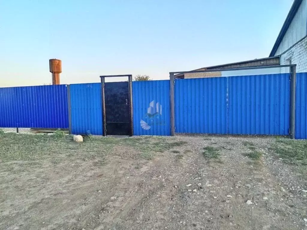 Дом в Саратовская область, Ровенский район, Первомайское муниципальное ... - Фото 2