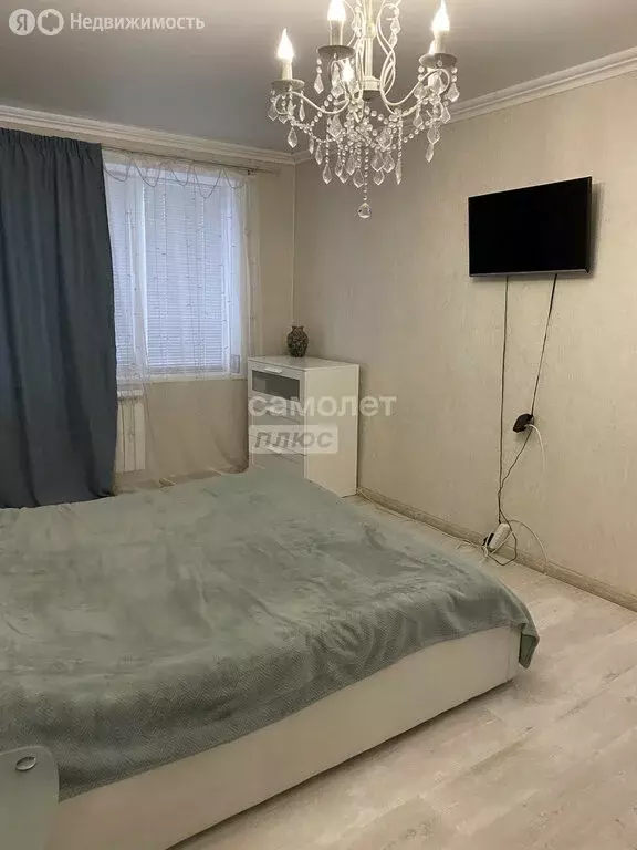 3-комнатная квартира: Курск, улица Димитрова, 103 (61 м) - Фото 1