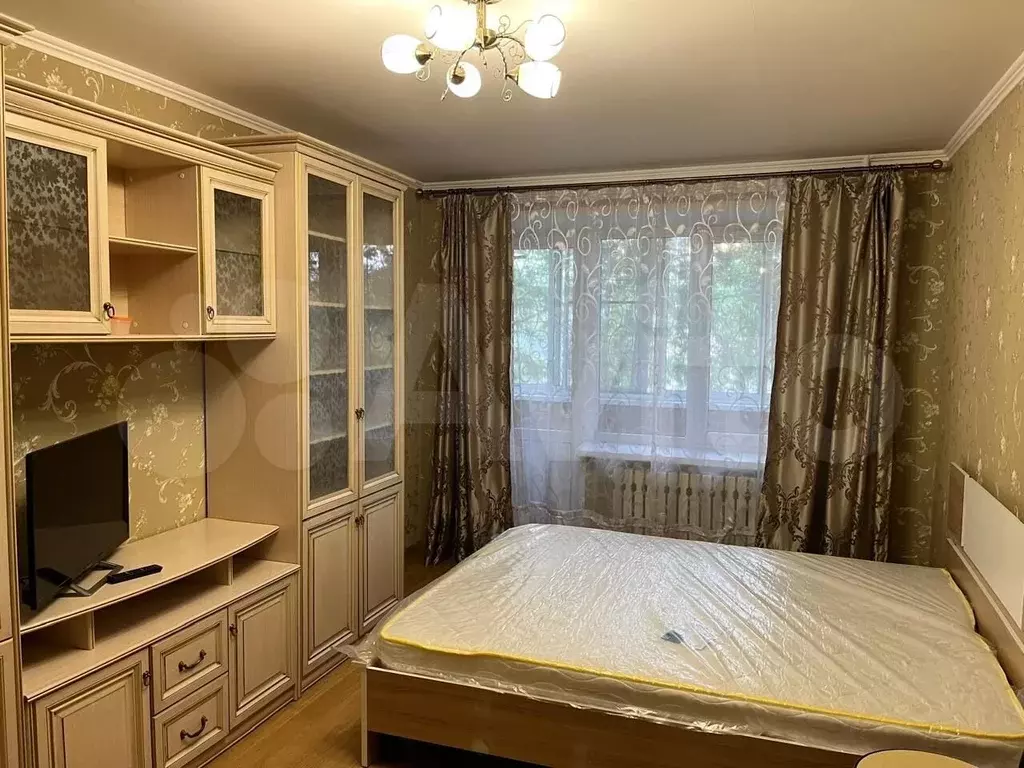 1-к. квартира, 48 м, 2/5 эт. - Фото 1