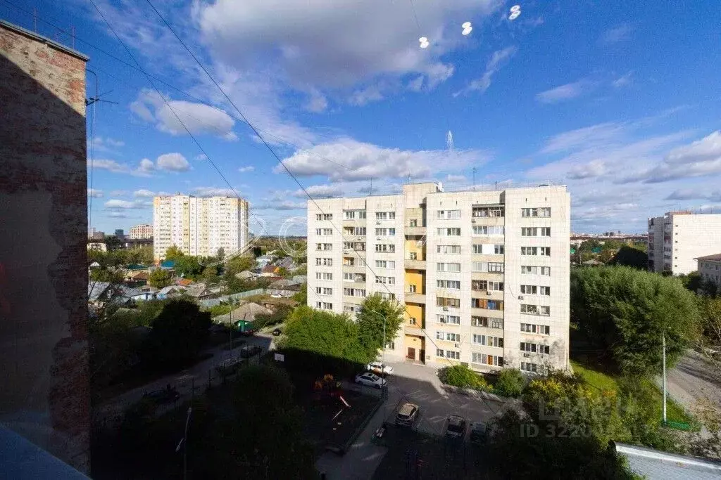 1-к кв. Тюменская область, Тюмень Военная ул., 15 (28.8 м) - Фото 1