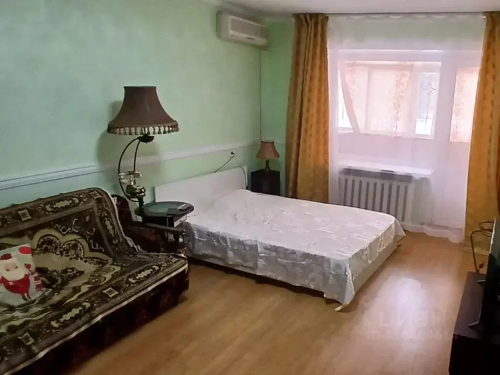 1-к кв. Краснодарский край, Ейск ул. Плеханова, 4 (33.0 м) - Фото 0