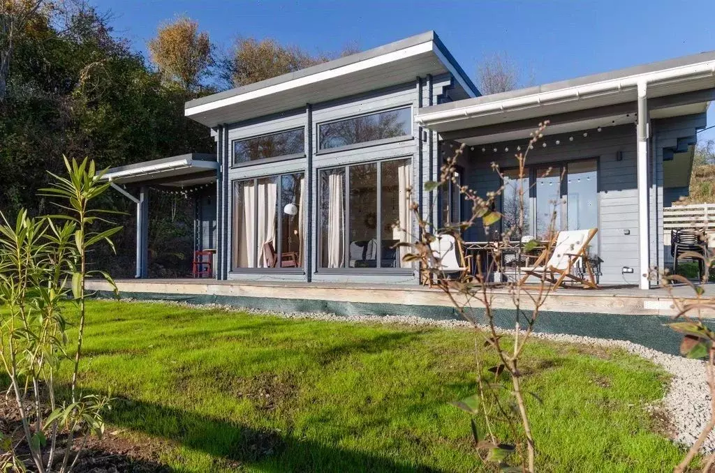 Дом в Краснодарский край, Сочи городской округ, с. Сергей-Поле пер. ... - Фото 2