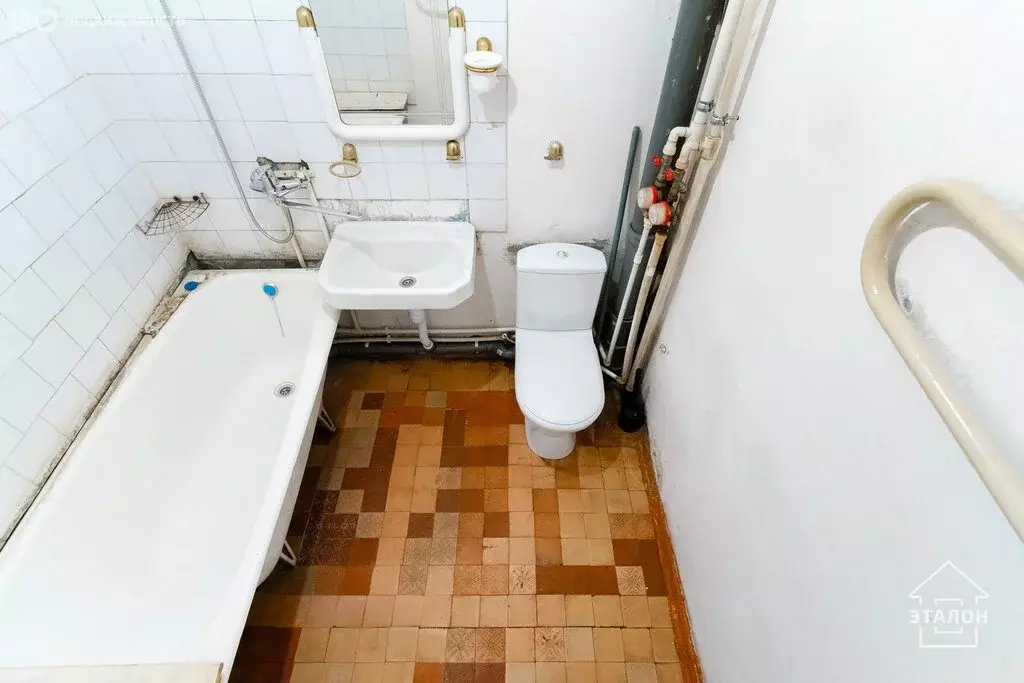 1-комнатная квартира: Омск, улица Крупской, 17/3 (37 м) - Фото 0