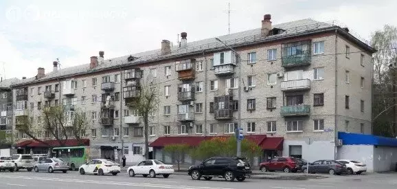 2-комнатная квартира: Тюмень, улица Мельникайте, 103 (42.5 м) - Фото 2