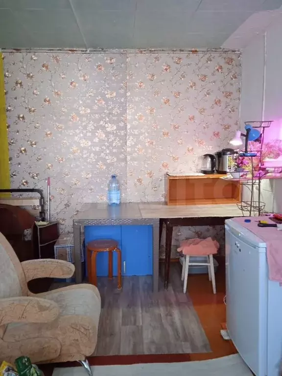 Комната 18 м в 4-к., 5/5 эт. - Фото 1