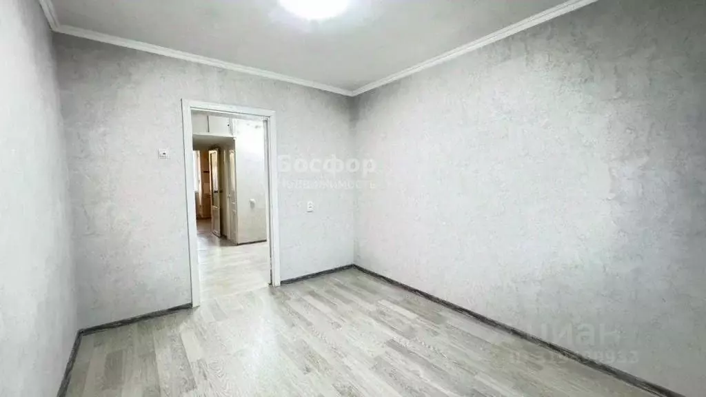 3-к кв. Крым, Феодосия ул. Гарнаева, 63 (69.4 м) - Фото 0