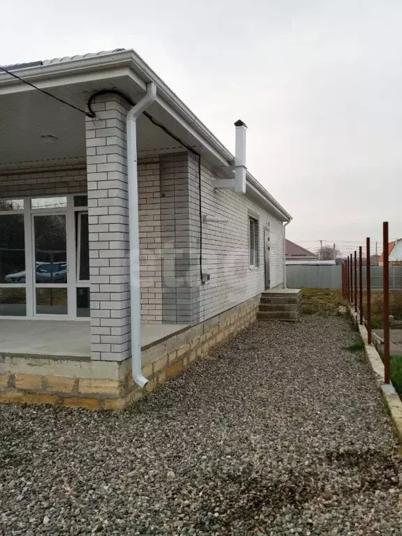 Дом в Ставропольский край, Михайловск Шпаковский район, Тополиная ул., ... - Фото 1