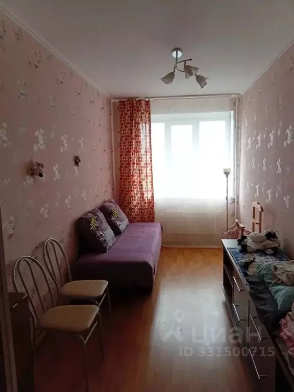 Комната Ленинградская область, Гатчина ул. Рощинская, 11А - Фото 1