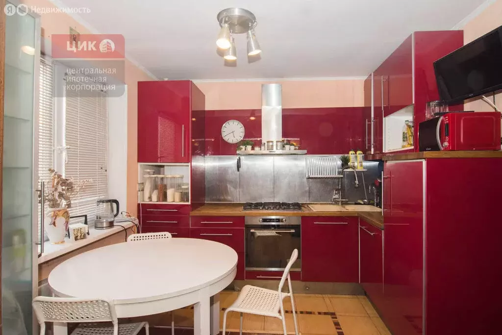 3-комнатная квартира: Рязань, Кальная улица, 9 (101.2 м) - Фото 1