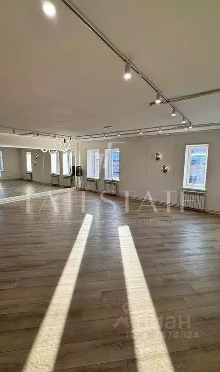 Помещение свободного назначения в Татарстан, Казань Габдуллы Тукая ... - Фото 1