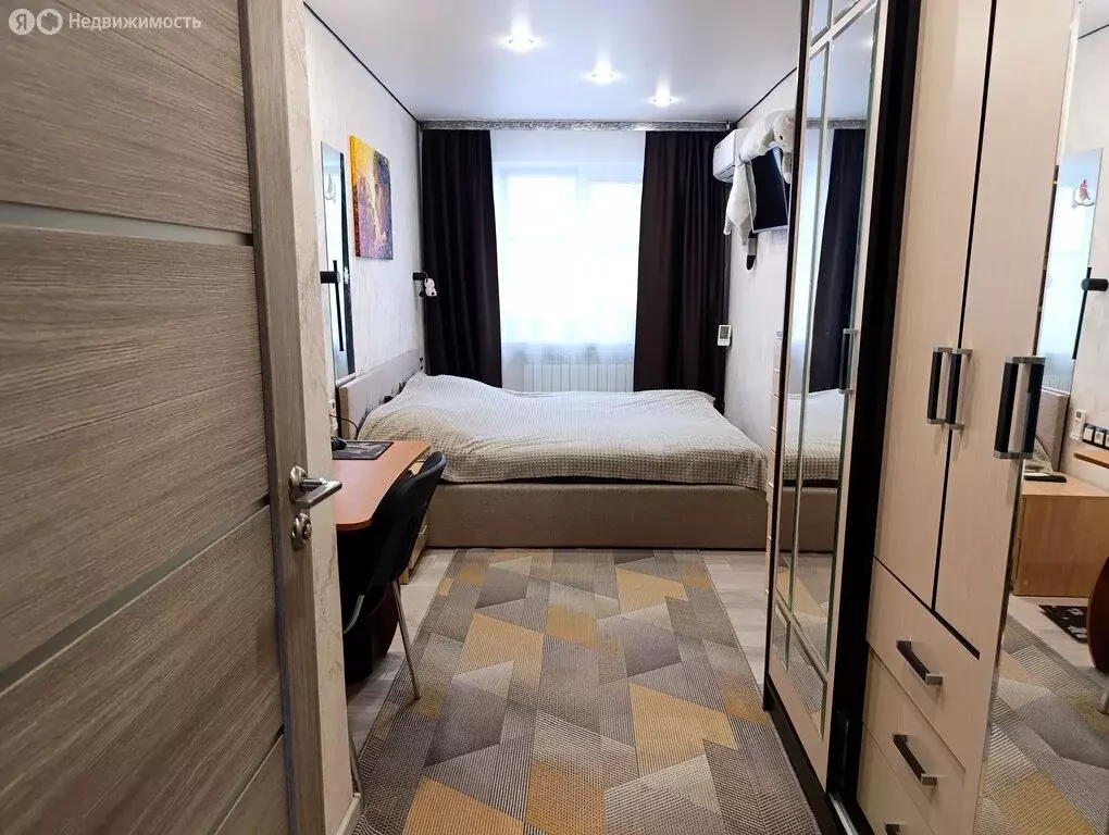 3-комнатная квартира: Волгоград, улица Доценко, 68А (55.9 м) - Фото 1