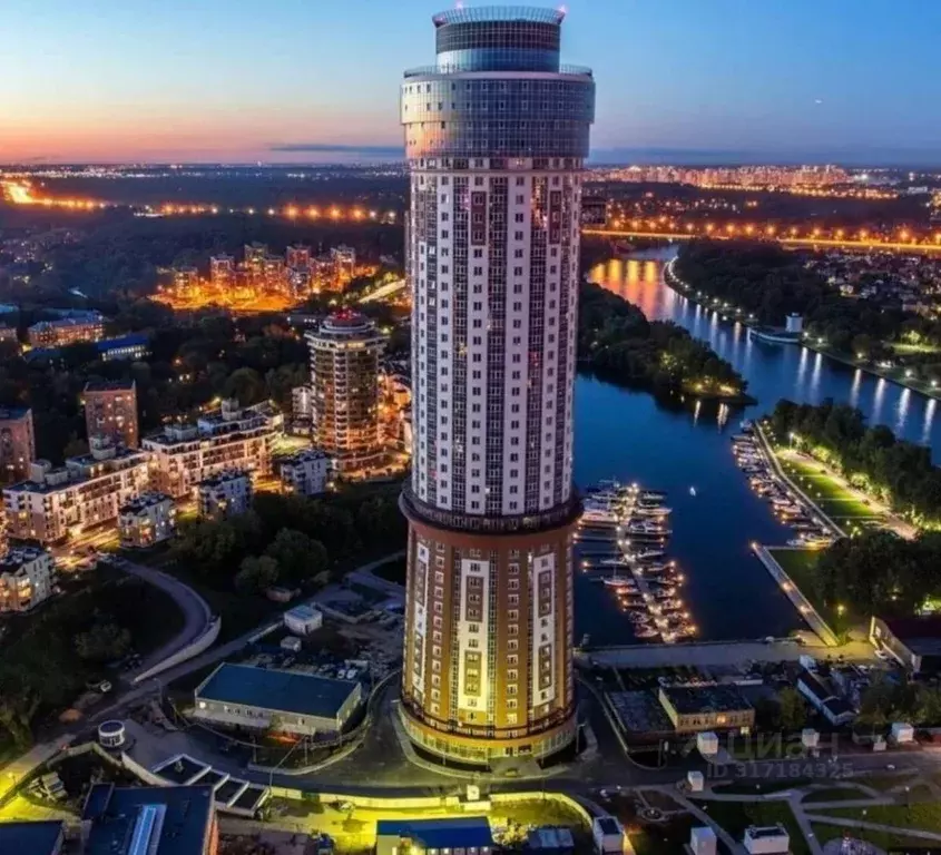 3-к кв. Московская область, Химки ул. Кудрявцева, 16 (66.3 м) - Фото 0