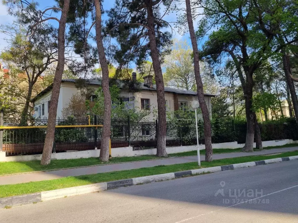 4-к кв. Краснодарский край, Геленджик Крымская ул., 4 (54.7 м) - Фото 1