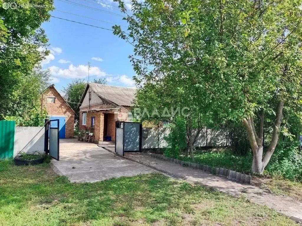 Дом в хутор Красюковский, Центральная улица (77.5 м) - Фото 1