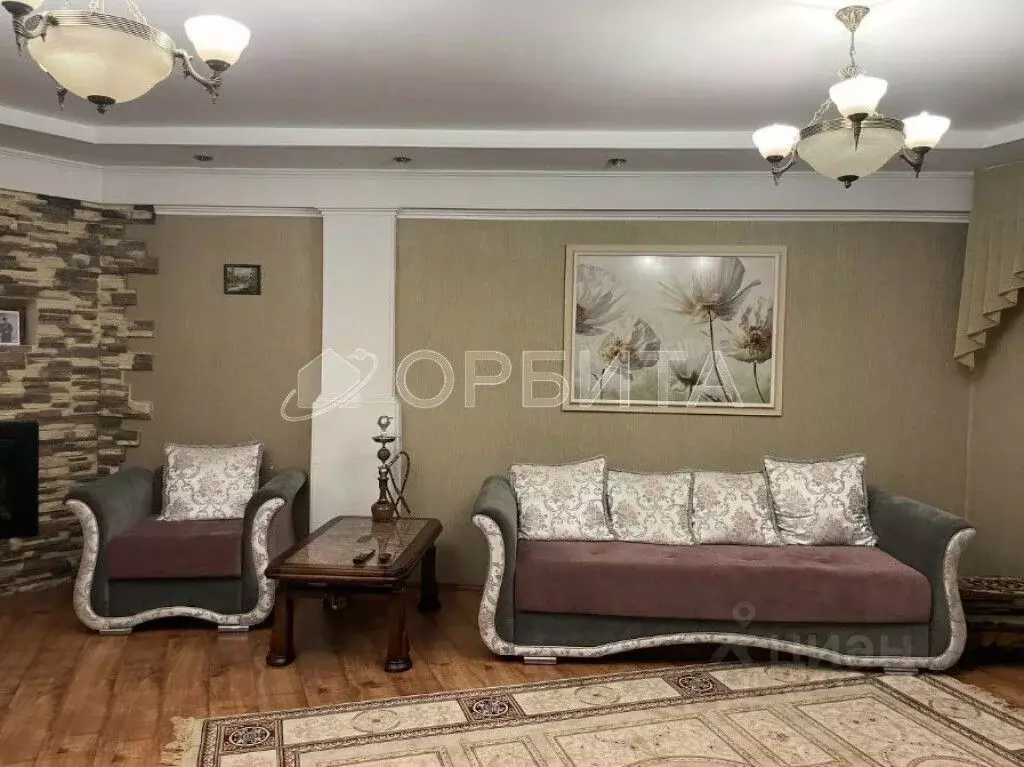 2-к кв. Тюменская область, Тюмень Харьковская ул., 59/4 (87.8 м) - Фото 1