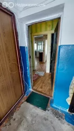 1-комнатная квартира: Губкин, улица Фрунзе, 11 (27 м) - Фото 0