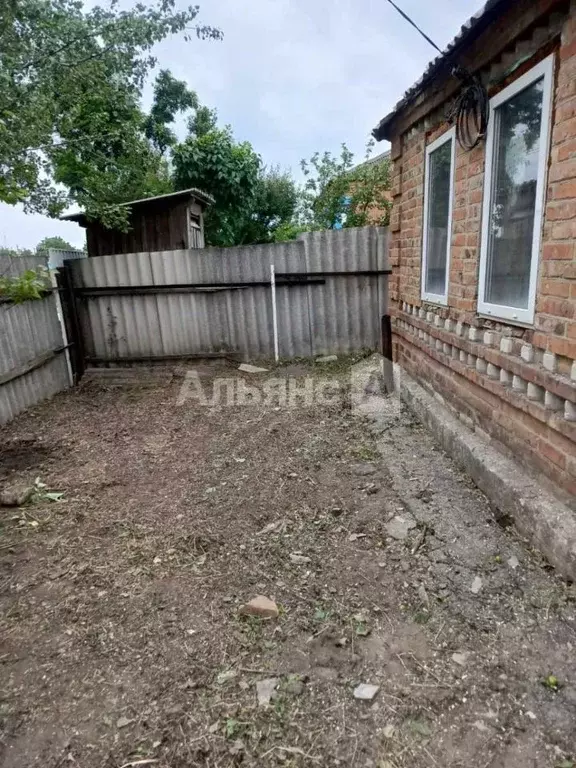 Дом в Ростовская область, Каменск-Шахтинский Лиховской мкр, ул. Ленина ... - Фото 1