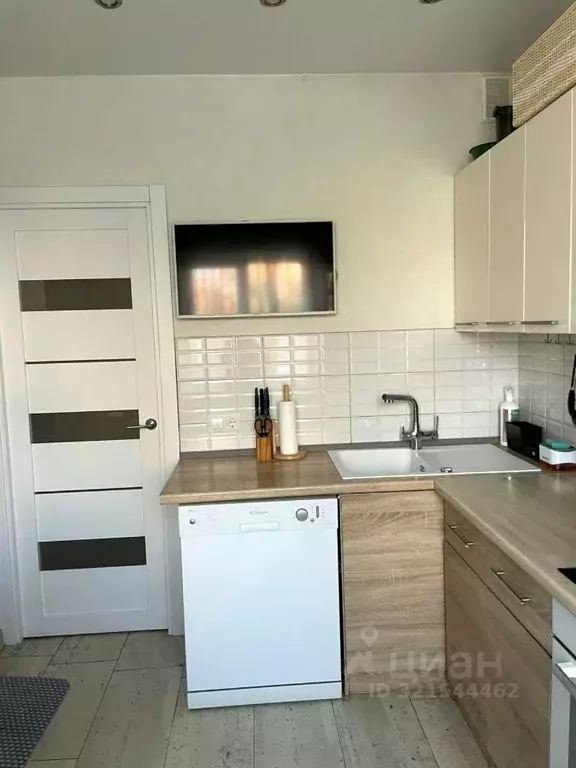 4-к кв. Красноярский край, Красноярск ул. Вейнбаума, 38/31 (77.0 м) - Фото 1