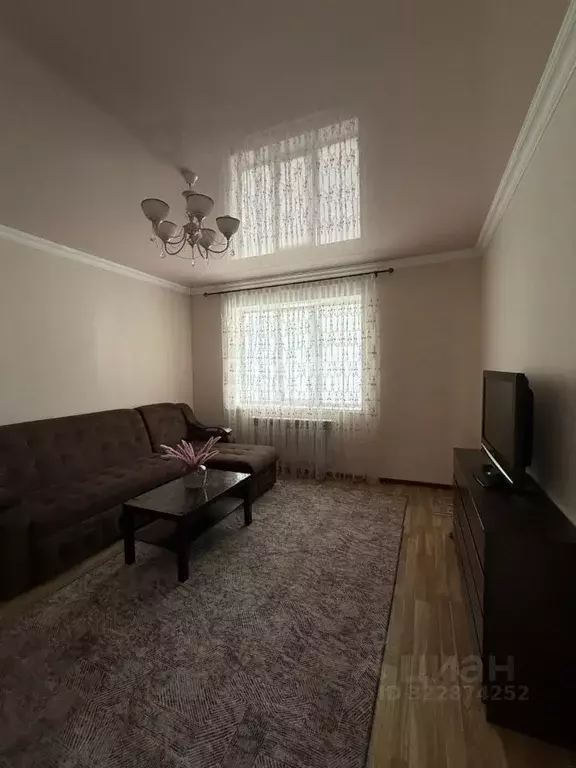 2-к кв. Кабардино-Балкария, Нальчик ул. Байсултанова, 35 (72.0 м) - Фото 1