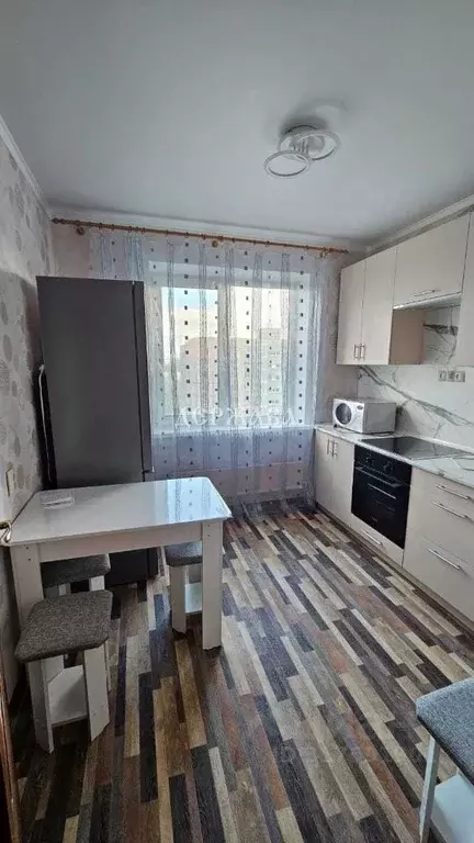 1-к кв. Белгородская область, Старый Оскол Ольминского мкр, 5 (39.0 м) - Фото 1