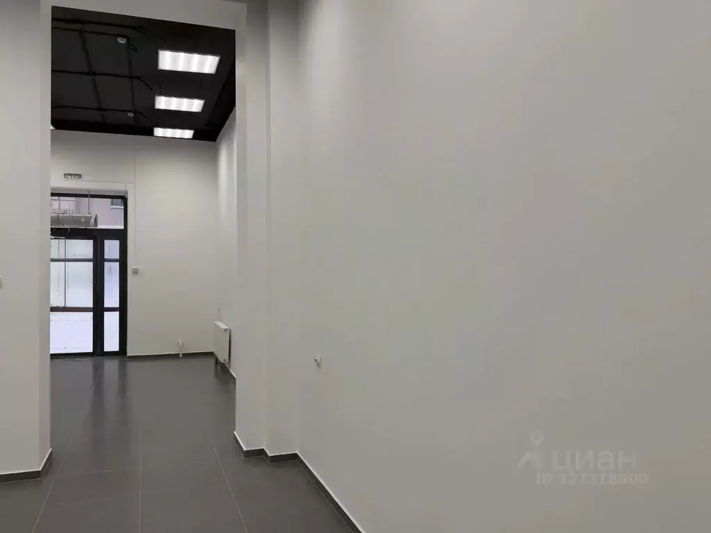 Помещение свободного назначения в Красноярский край, Красноярск ул. ... - Фото 1