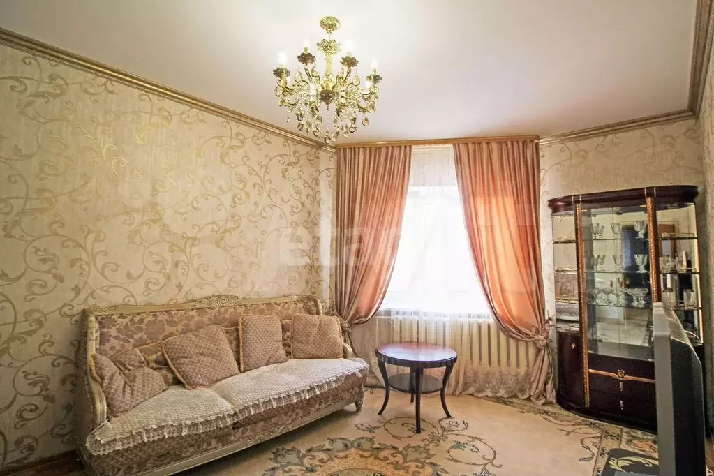3-к. квартира, 70 м, 2/5 эт. - Фото 0