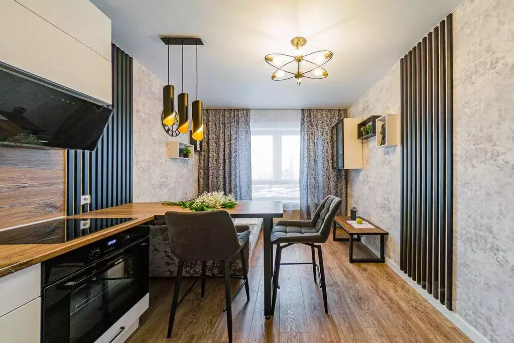 1-к кв. Свердловская область, Екатеринбург ул. Свердлова, 32Б (40.0 м) - Фото 1