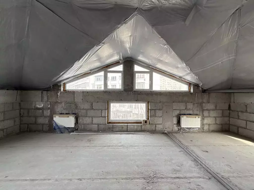 Свободной планировки кв. Севастополь ул. Генерала Хрюкина, 12Б (123.0 ... - Фото 1