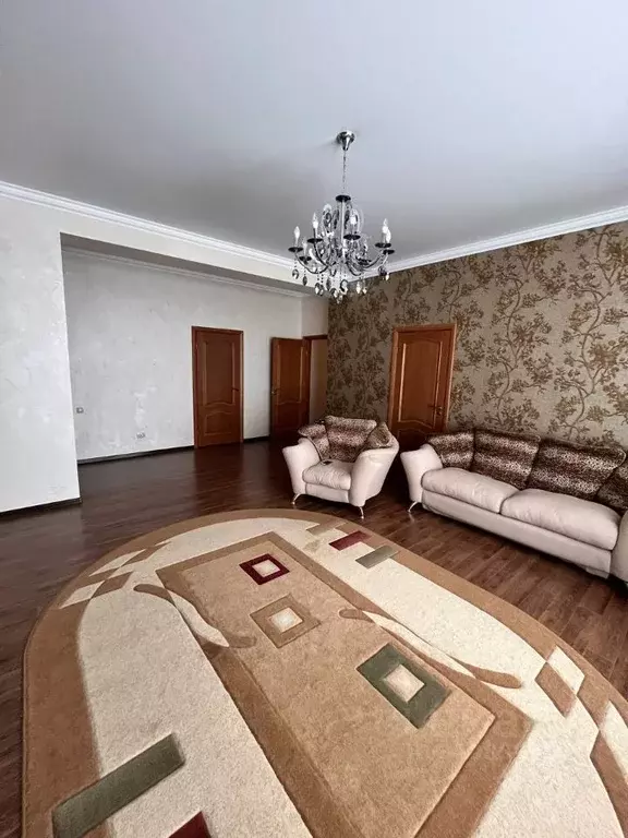 Дом в Ставропольский край, Буденновск ул. Свободы, 282 (210 м) - Фото 0