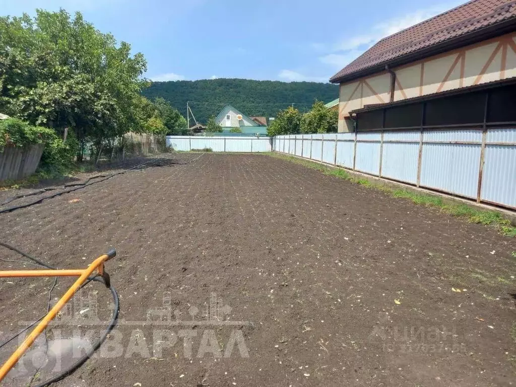 Дом в Краснодарский край, Крымский район, Нижнебаканская ст-ца ул. ... - Фото 1