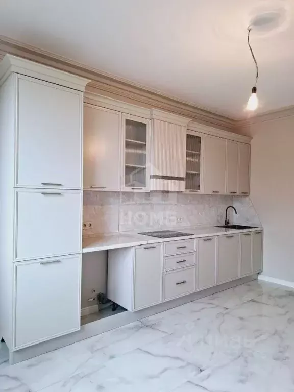 2-к кв. Дагестан, Махачкала Батырая ул., 136М (80.0 м) - Фото 2