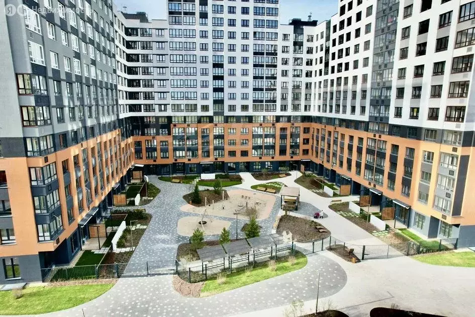 2-комнатная квартира: Патрушева, улица Петра Ершова, 14 (57 м) - Фото 2