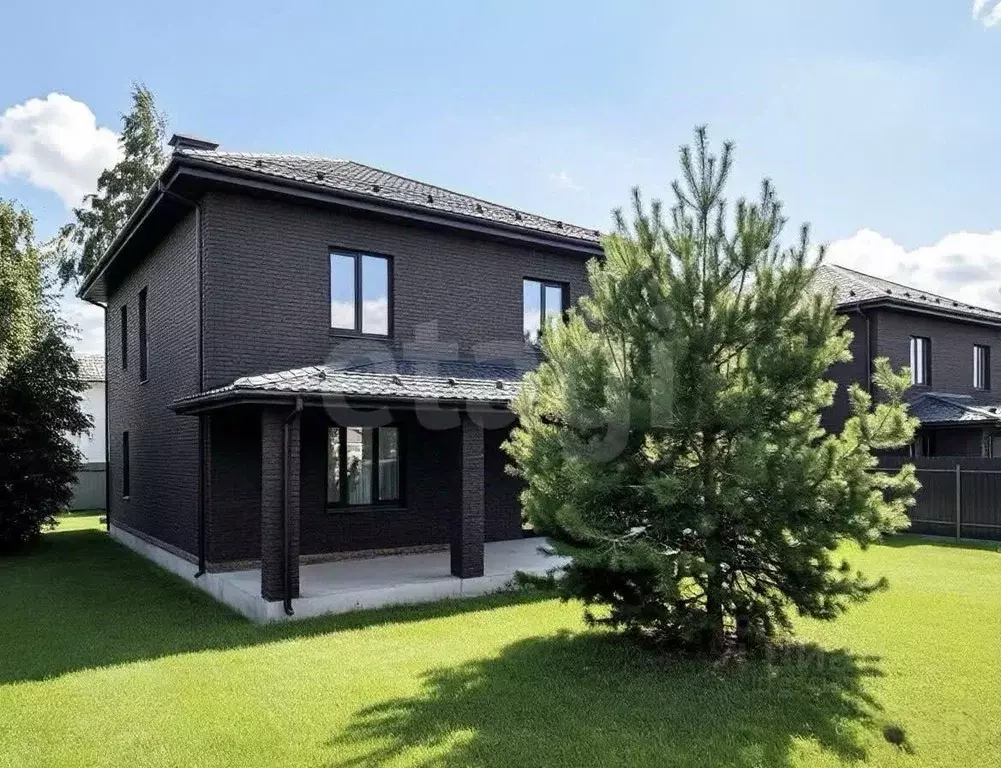 Дом в Московская область, Раменское ул. Сентябрьская, 31 (180 м) - Фото 1