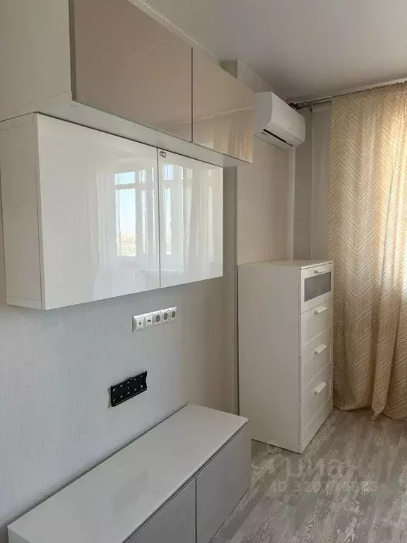 Студия Ростовская область, Ростов-на-Дону ул. Герасименко, 17/2 (30.0 ... - Фото 0