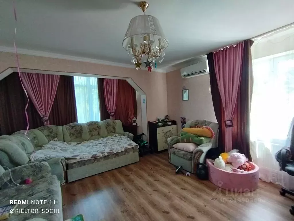 1-к кв. Краснодарский край, Туапсе ул. Калараша, 29А (55.1 м) - Фото 0