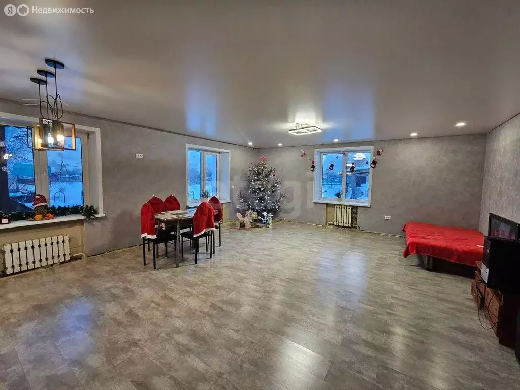 Дом в село Платово, Молодёжная улица (120 м) - Фото 2