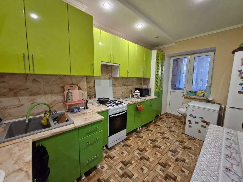 3-к кв. Ставропольский край, Ессентуки ул. Иглина (82.0 м) - Фото 0