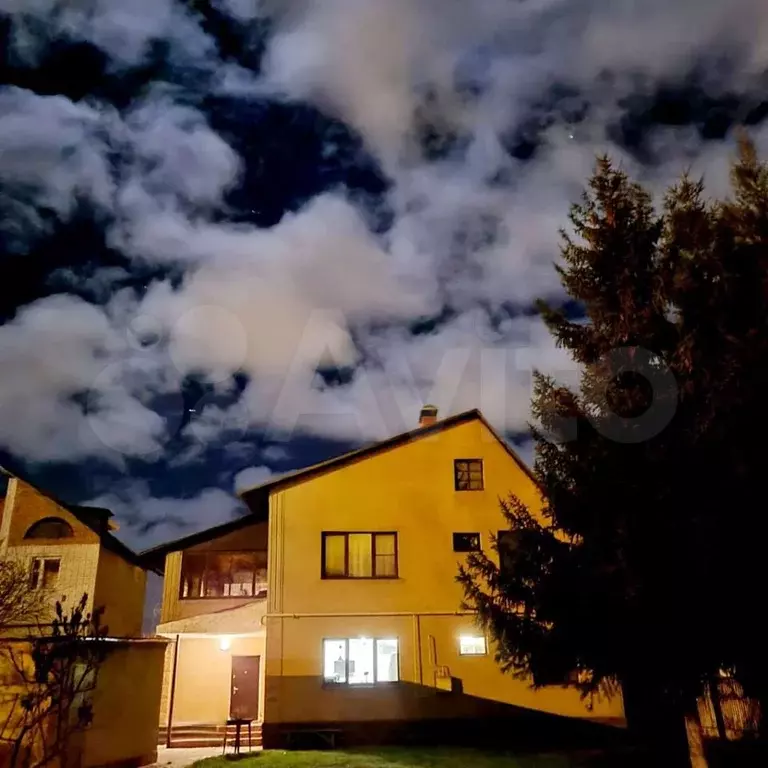 Дом 180 м на участке 20 сот. - Фото 0
