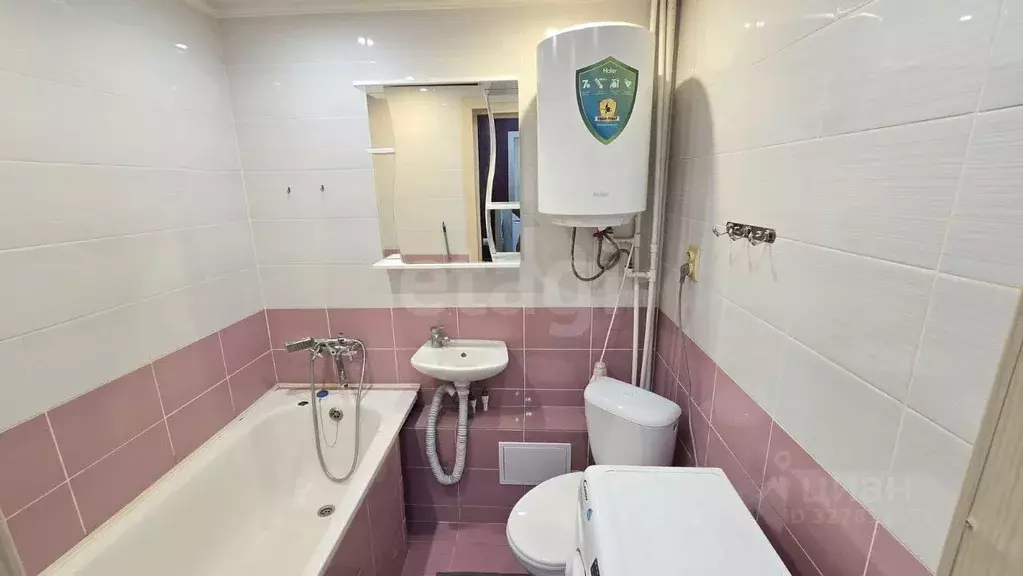 2-к кв. Тюменская область, Тюмень ул. 30 лет Победы, 77 (30.0 м) - Фото 1